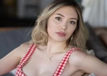 Yasmin Erbil babası Mehmet Ali Erbil hakkında konuştu
