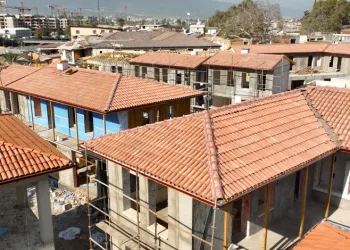 Tarihi Uzun Çarşı’da asrın felaketinin izleri siliniyor