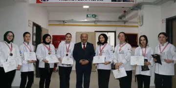 Hem gülümsetti hem hüzünlendirdi