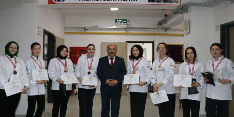 Hem gülümsetti hem hüzünlendirdi