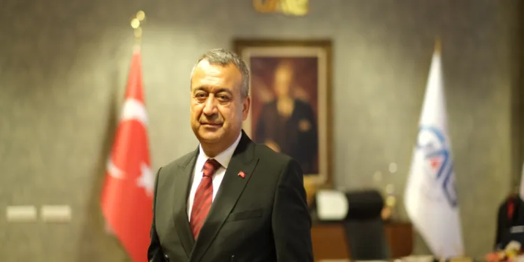 24 Kasım Öğretmenler Günü’nü kutladı