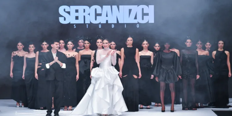 IF Wedding Fashion İzmir podyumlarında yeni bir yıldız