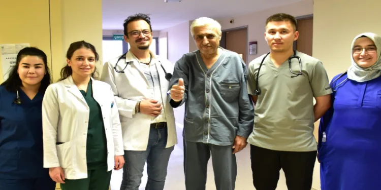 Ameliyatsız kalp kapak tedavisi