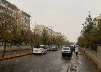 Roketinin motoru test sırasında patladı