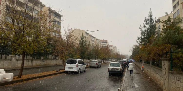Roketinin motoru test sırasında patladı