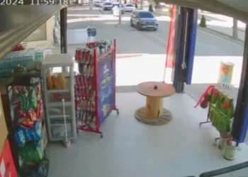 Stanttaki ürünü böyle sürüklendi