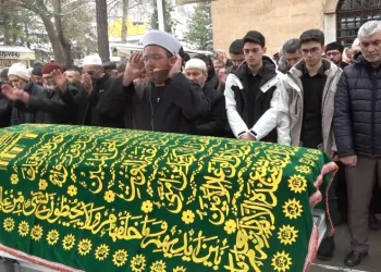 Hollanda’da cansız bedenine ulaşılan imam