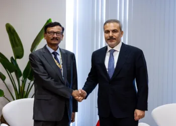 Fidan, Hossain ile görüştü