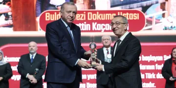 ‘Yaşayan İnsan Hazinesi’ ödülü