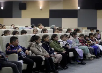 Öğrencilerle sanat dolu bir gün