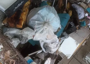 Çocuk ailesini evsiz bıraktı