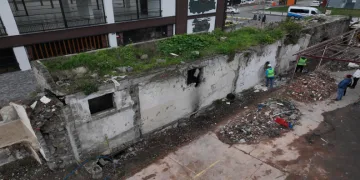 Tarihi surlarda restorasyon çalışmaları başladı