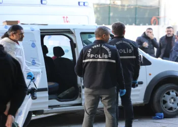Eski sevgilisinin canına kıydı