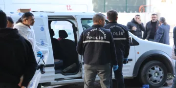 Eski sevgilisinin canına kıydı