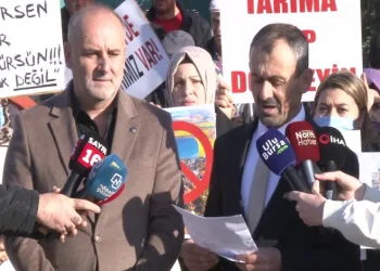Bursa’da köylülerden çöplük eylemi