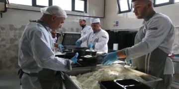 Aşevi yeniden açıldı