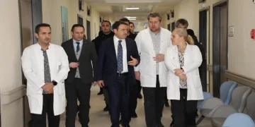 Sağanak sonrası düşen plakasını bulamayan sürücüler