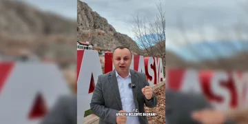 Erkek çalışanlardan kadına şiddete karşı mesaj