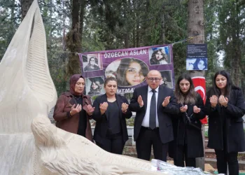 Kadına şiddetin simgesi Özgecan Aslan
