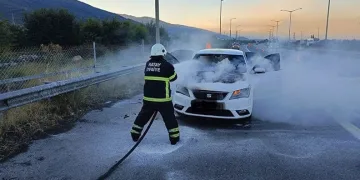 Kıskançlık cinayetine kurban giden kadının cenazesi ağabeyi ve kızı tarafından teslim alındı