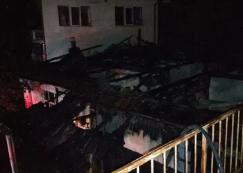 Isparta’da müstakil evde yangın: 1 yaralı