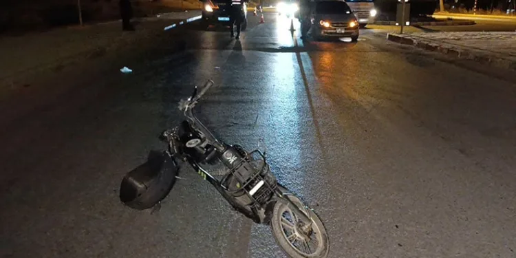 Alkollü sürücü 4 araca çarparak durabildi, ortalık savaş alanına döndü