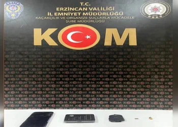 Tekirdağ’da iki araçta ruhsatsız silah ve fişek ele geçirildi