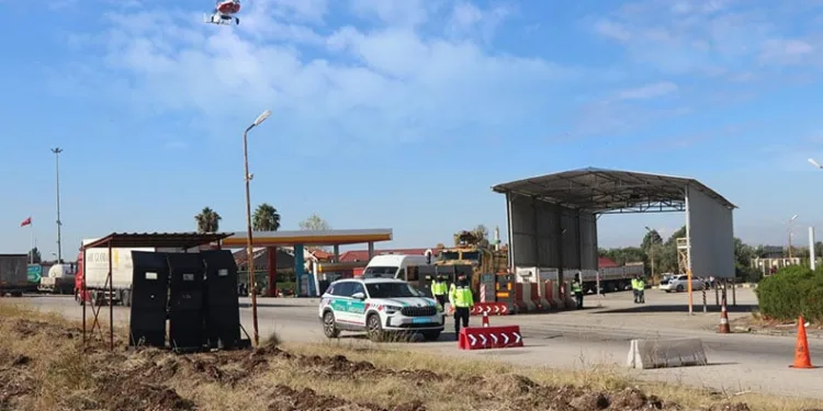 Jandarma’dan cayrokopter destekli asayiş ve trafik denetimi