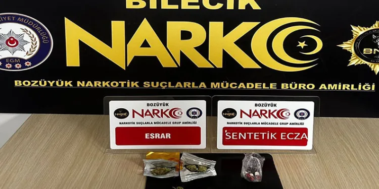 Düğünde iki aile arasında kavga çıktı, sokak savaş alnına döndü