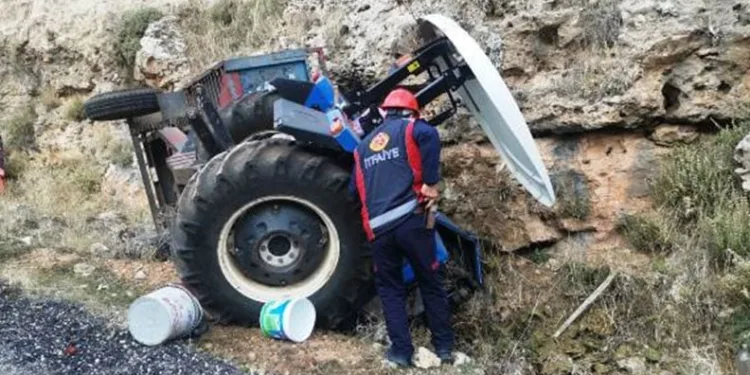 Bilecik’te başarılı polis ve özel güvenlik görevlerine ‘Başarı Belgesi’ verildi