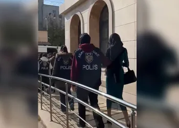 Aydın’da 8 ton sahte sahte zeytinyağı ele geçirildi