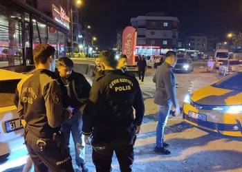 Asker eğlencesinde ses sistemi kavgası
