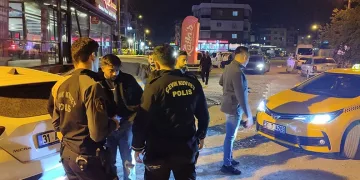 Asker eğlencesinde ses sistemi kavgası