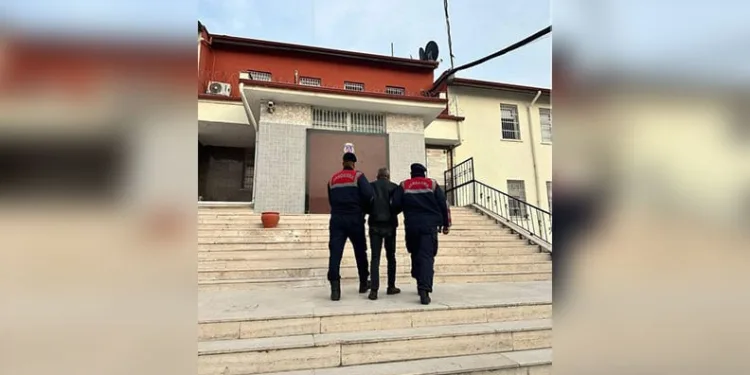 Asker eğlencesinde ses sistemi kavgası
