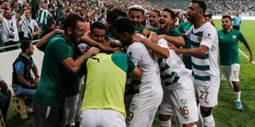 Lider Bursaspor Artvin Hopaspor maçına odaklandı