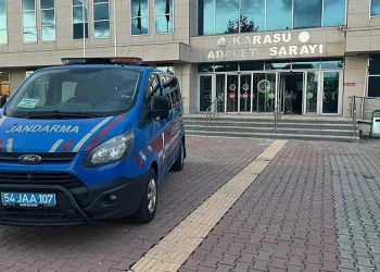 Düğün konvoyunda kaza: 4 yaralı