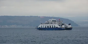 Kocası tarafından balta ile öldürülen kadın son yolculuğuna uğurlandı