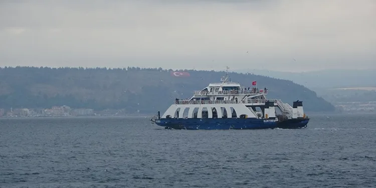 Kocası tarafından balta ile öldürülen kadın son yolculuğuna uğurlandı