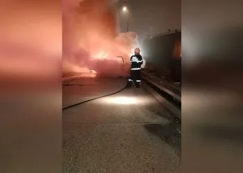 Asker eğlencesinde ses sistemi kavgası