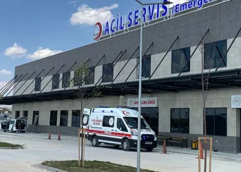 Asker eğlencesinde ses sistemi kavgası