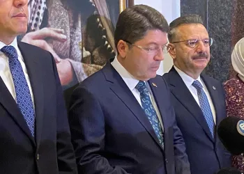 Bakan Tunç: “Yassıada yargısını özlüyorlar”