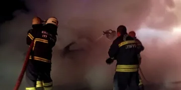 Erzincan’da araç yangını