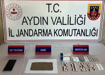 Jandarmadan eş zamanlı uyuşturucu operasyonu: 3 gözaltı
