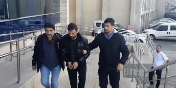 Düğün konvoyunda kaza: 4 yaralı