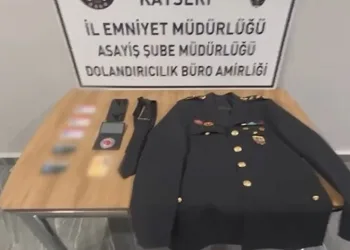 Sahte Dışişleri Bakanlığı ve jandarma personeli yakalandı