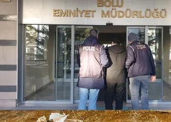 İzmir’deki yangın faciasında ölen 5 kardeşin cenazeleri adli tıpta