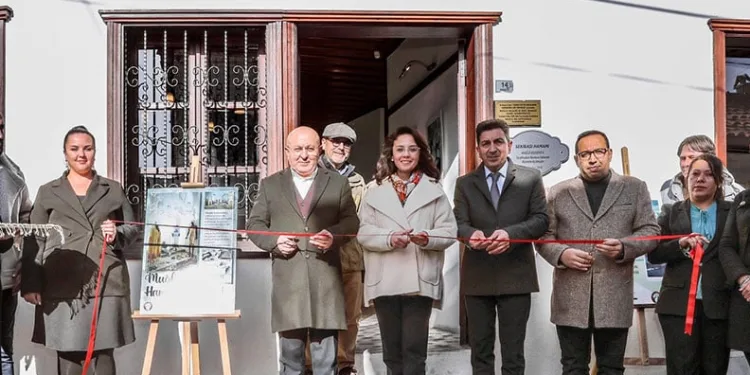 TBMM Başkanı Kurtulmuş: “Dokunulmaz zannedilen İsrail’e dokunulmuştur”