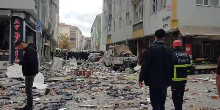 Menteşe’de orman yangını, söndürme çalışmaları sürüyor