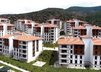Bahçeli’nin ismi kaldırıldı, MHP ve AK Parti grubu meclisi terk etti