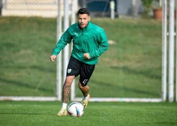 Bursaspor’da hazırlıklar sürüyor